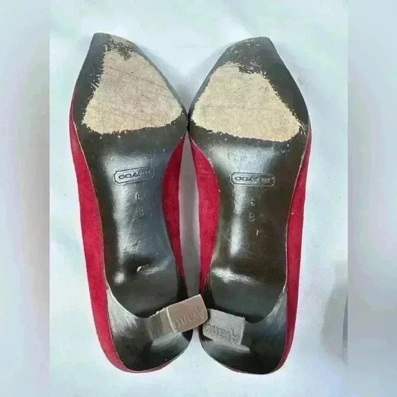 Vintage Coach Red Suede Heels w/Brown Shoe line Accent (Size 6) - Picture 6 of 9